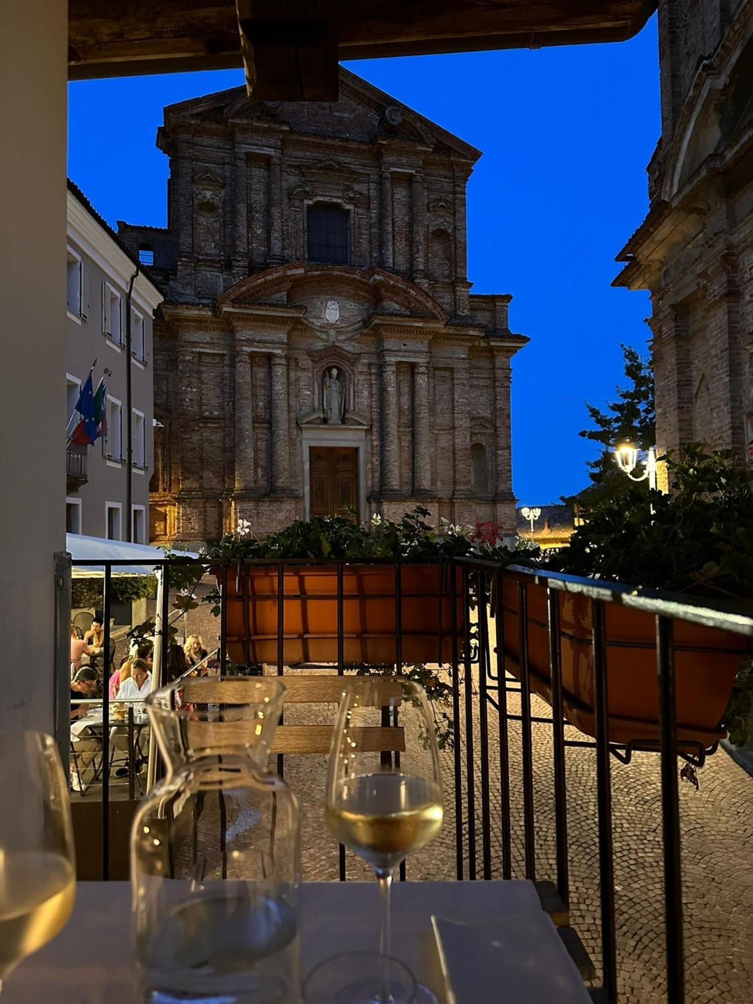 Historical Duomo Apartment Alba Экстерьер фото